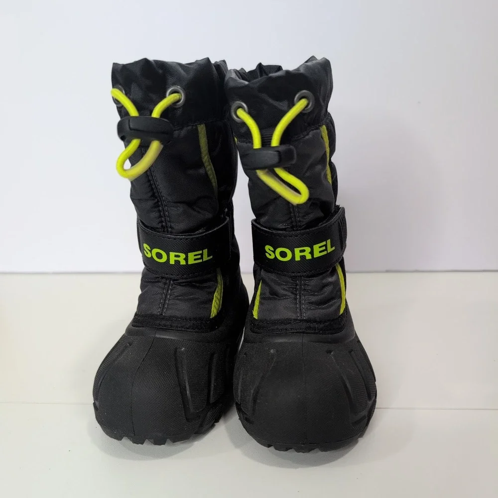 Sorel Snow Commander Kids Winter Boots Black Neon Green NV1885-012 Size 7